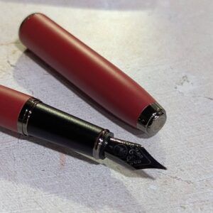 TERANISHI | Pluma estilográfica GUITAR con convertidor - Rojo