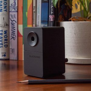 BLACKWING | Sacapuntas de Manivela Regulable - Desktop Sharpener