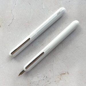 LAMY | Pluma Estilográfica Retráctil DIALOG 3 - ORO 14K - Pianowhite