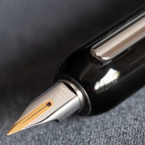 LAMY | Pluma Estilográfica Retráctil DIALOG 3 - ORO 14K - Pianoblack