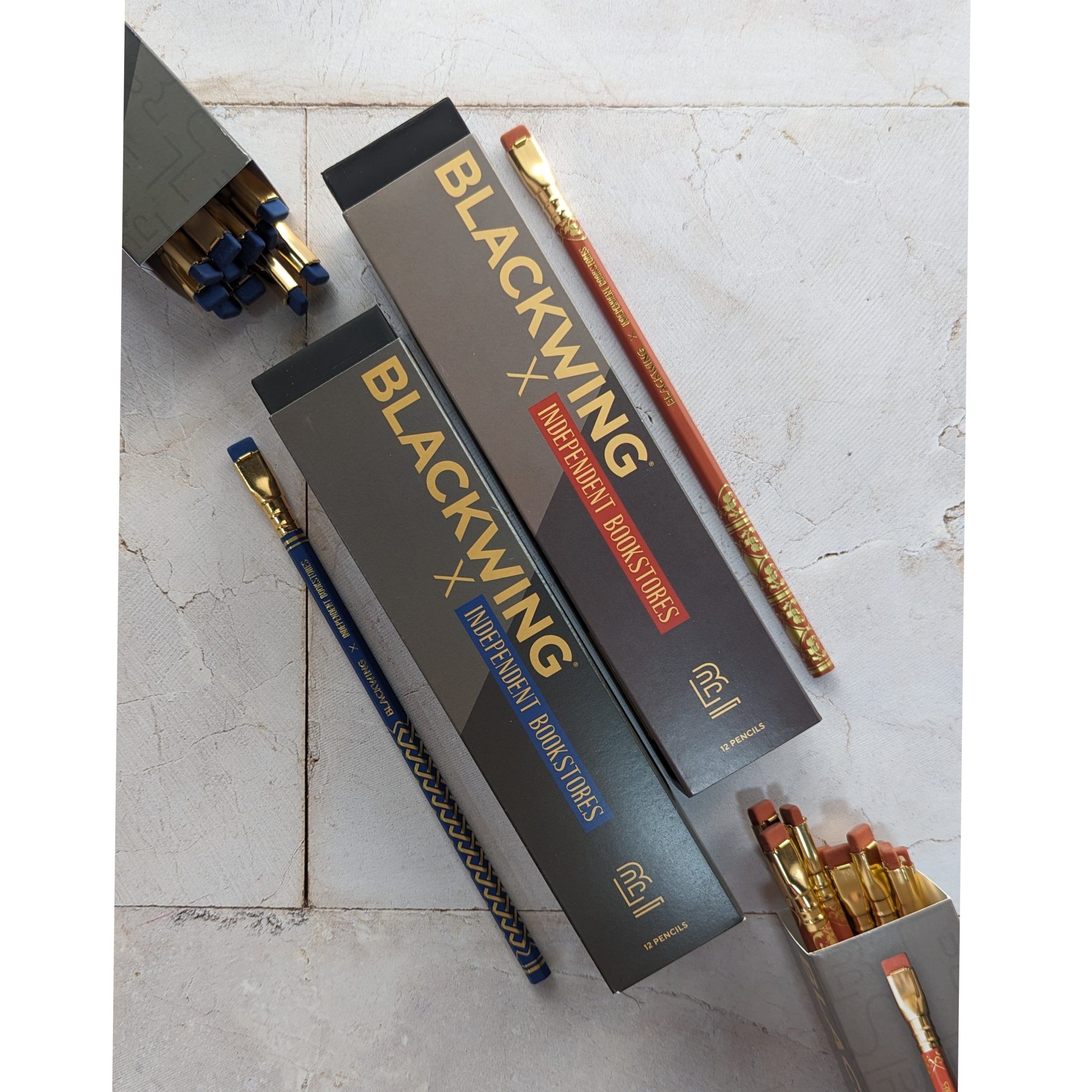 BLACKWING | Independent Bookstore Day 2024 – Caja 12 Lápices – (Firme – 2B) - Imagen 10
