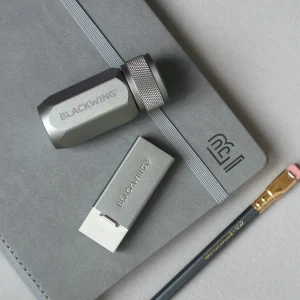 BLACKWING | Sacapuntas un paso Aluminio - Gris Metalizado (Punta larga)