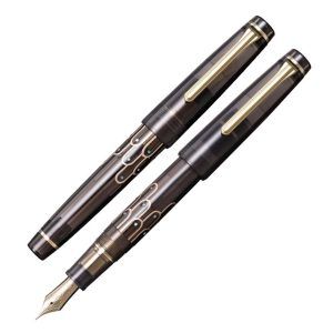 SAILOR | Pluma Estilográfica Pro Gear - ORO 21K - Maki-e Classic Ko / Ala SV