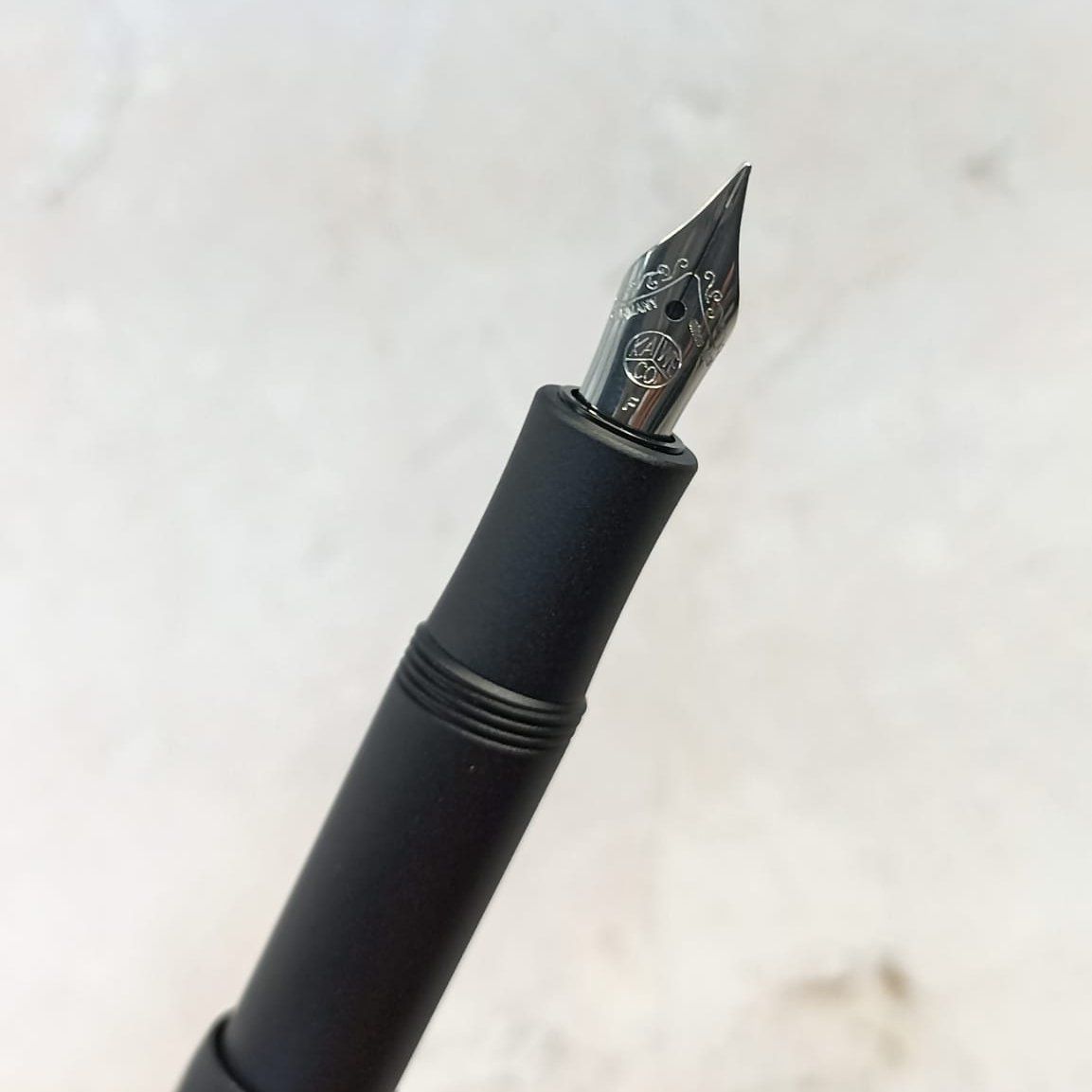 KAWECO | Pluma Estilográfica SPORT Aluminio - Negra - Imagen 2