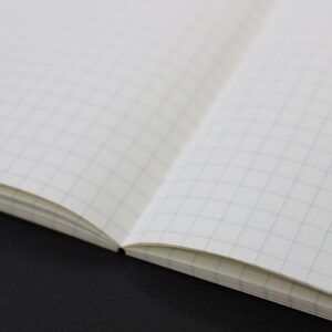 SAKAE TP | Cuaderno A5 Cuadriculado - TOMOE RIVER Blanco - 52 gsm