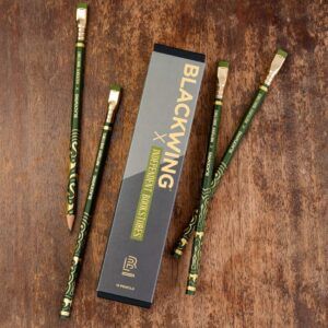 BLACKWING | Independent Bookstore Day 2025 – Caja 12 Lápices – (Firme – 2B)