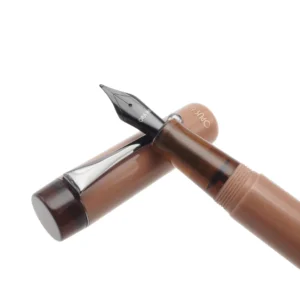 OPUS 88 | Pluma estilográfica Eyedropper DEMO - Mocha Mousse 2025