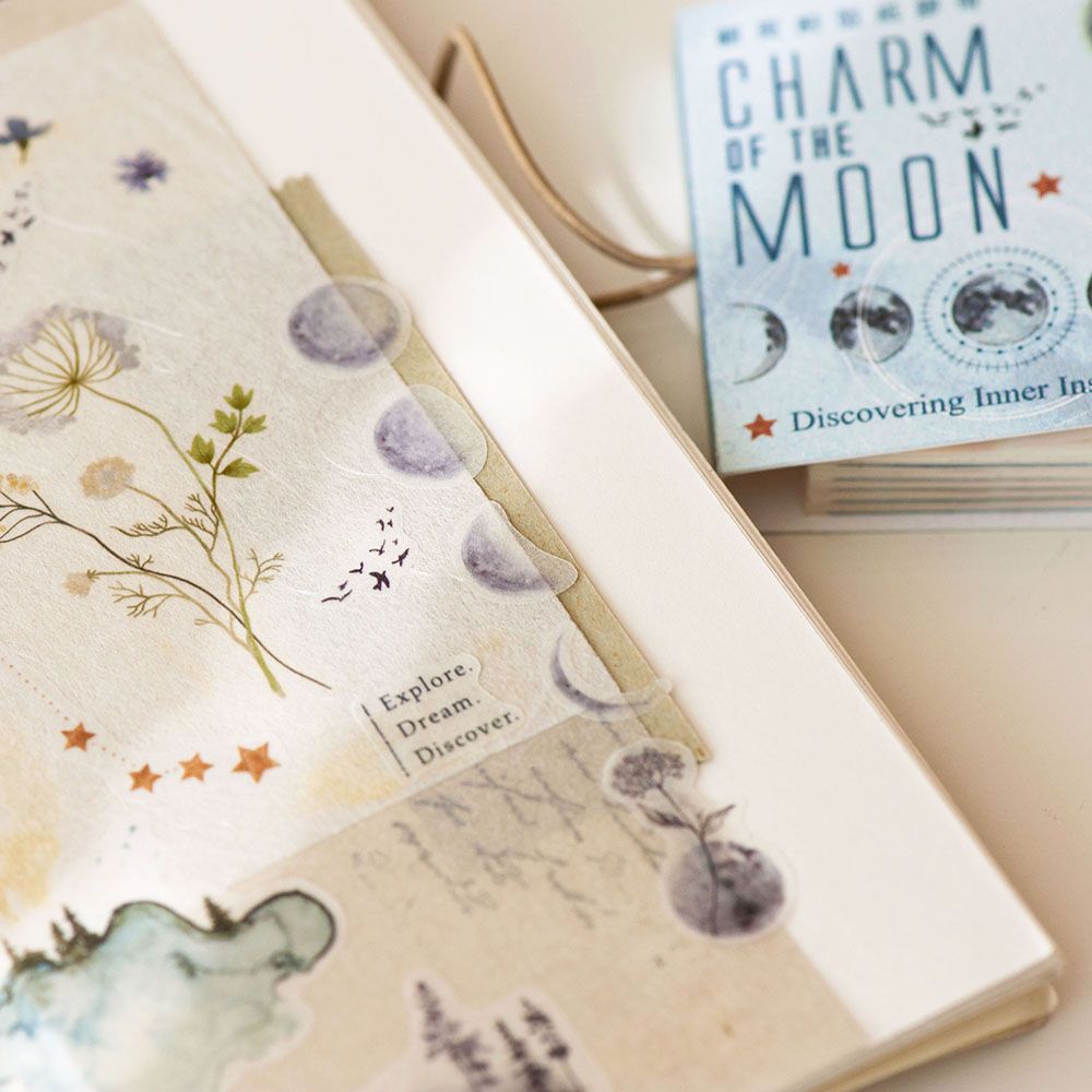 MU LIFESTYLE | Mini libro Pegatinas DIE CUT - Charm of the moon - Imagen 3