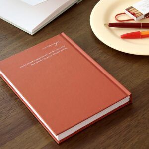 ICONIC | Cuaderno Cuadriculado B6 SOUVENIR - 01 Terra Rossa