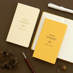ICONIC | Cuaderno Rayado B6 Slim SOLITUDE - 02 Banana