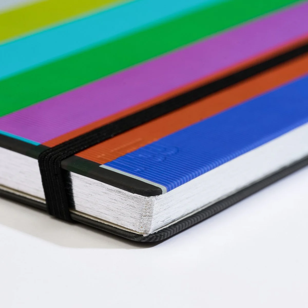 BLACKWING | Cuaderno Rayado A5 + Lápiz - Volumen 343 Broadcast TV - Imagen 5