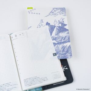 HOBONICHI | Plantilla de Escritura A6 - Pencil Board A6 Moomin (Mysterious Hat)