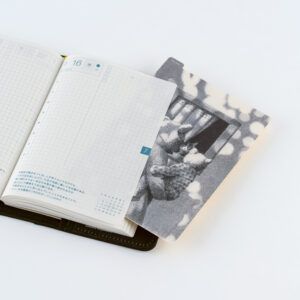 HOBONICHI | Plantilla de Escritura A6 - Akiko Miyakoshi: Pencil Board A6 (Sunny Day)
