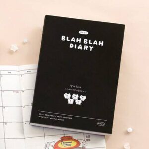 [PREVENTA] ICONIC | Agenda 2027 Semanal B6 BLAH BLAH DIARY - 04 Black