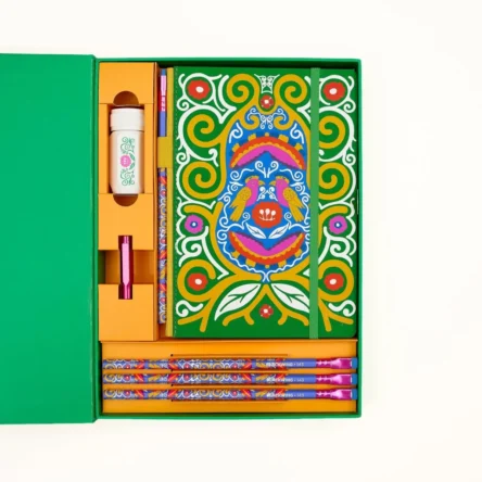 [PREVENTA] BLACKWING | Set FRIDA KAHLO – 4 Lápices + Sacapuntas + Cuaderno Liso + Guardapuntas